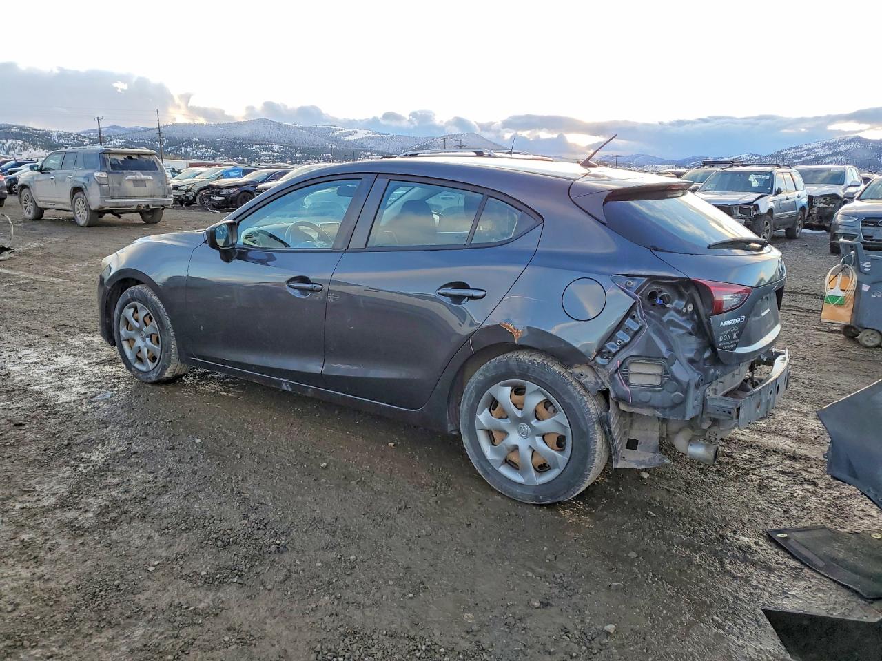 2015 MAZDA 3