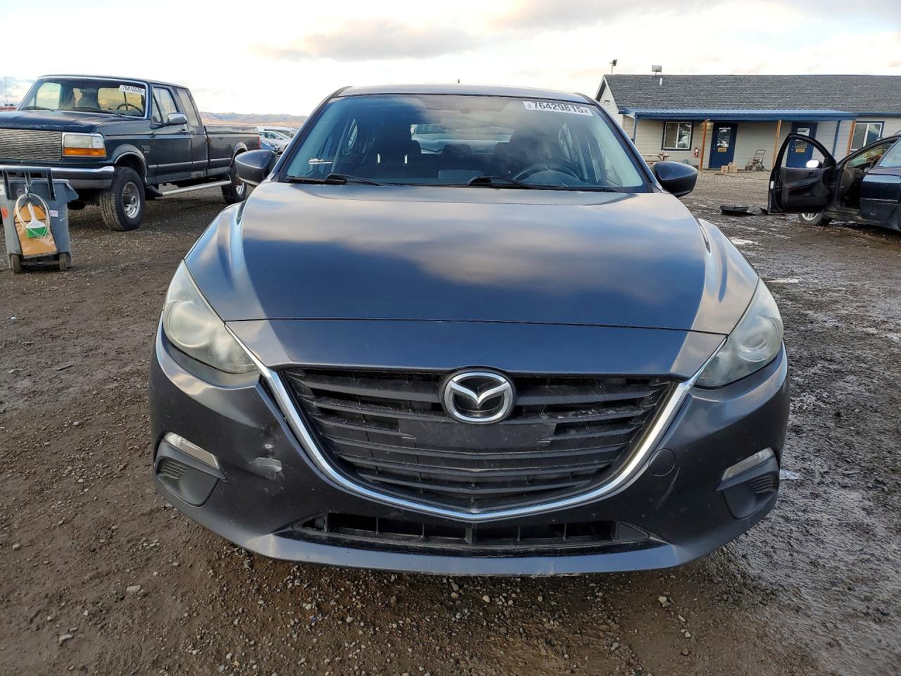 2015 MAZDA 3