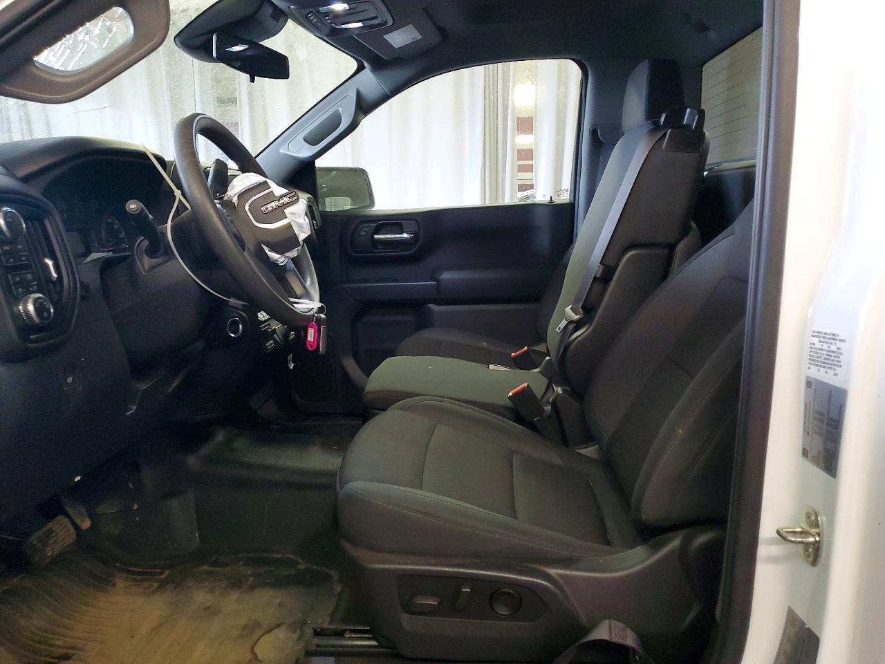 2024 GMC SIERRA