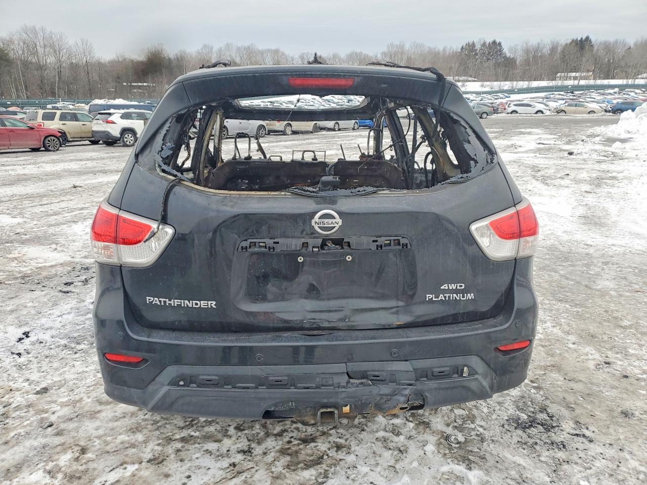 2013 NISSAN PATHFINDER