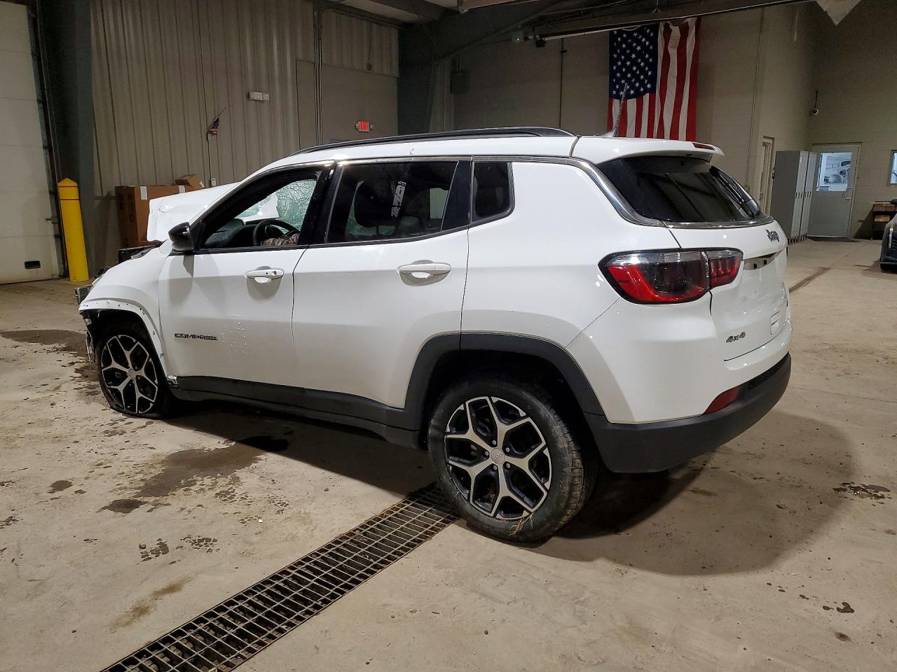 2024 JEEP COMPASS