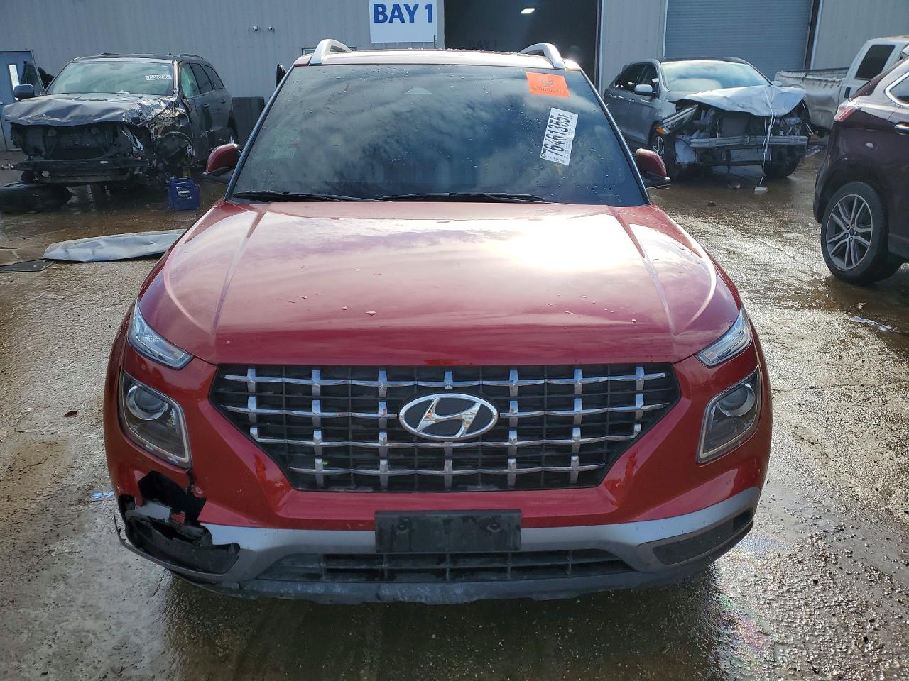2024 HYUNDAI VENUE