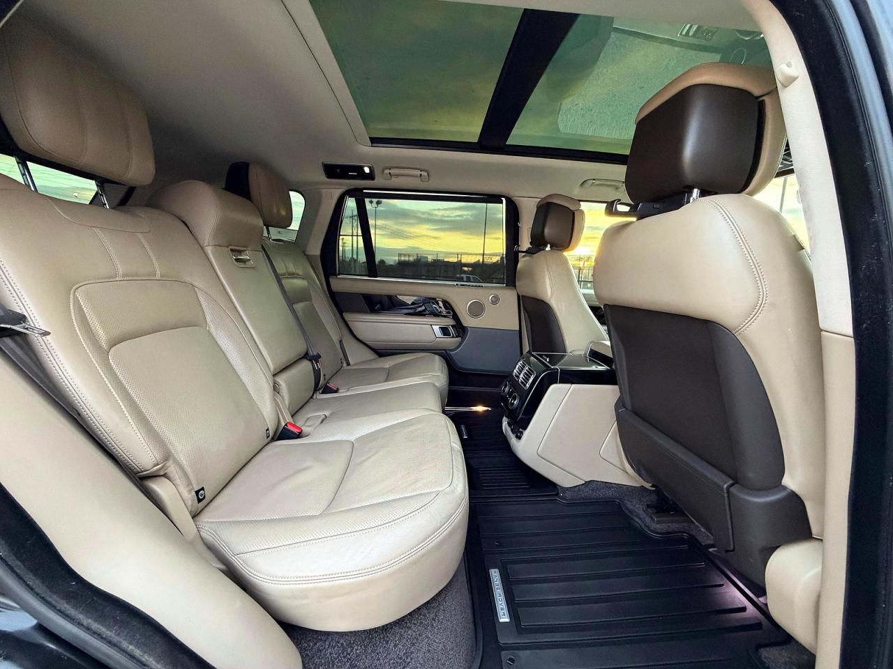 2020 LAND ROVER RANGEROVER