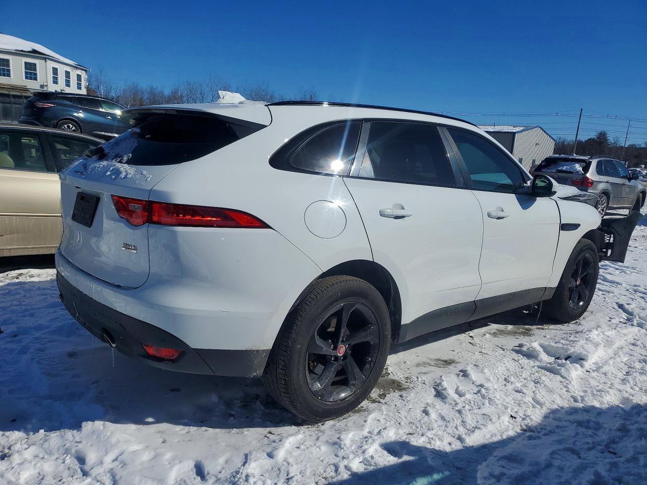 2019 JAGUAR F-PACE