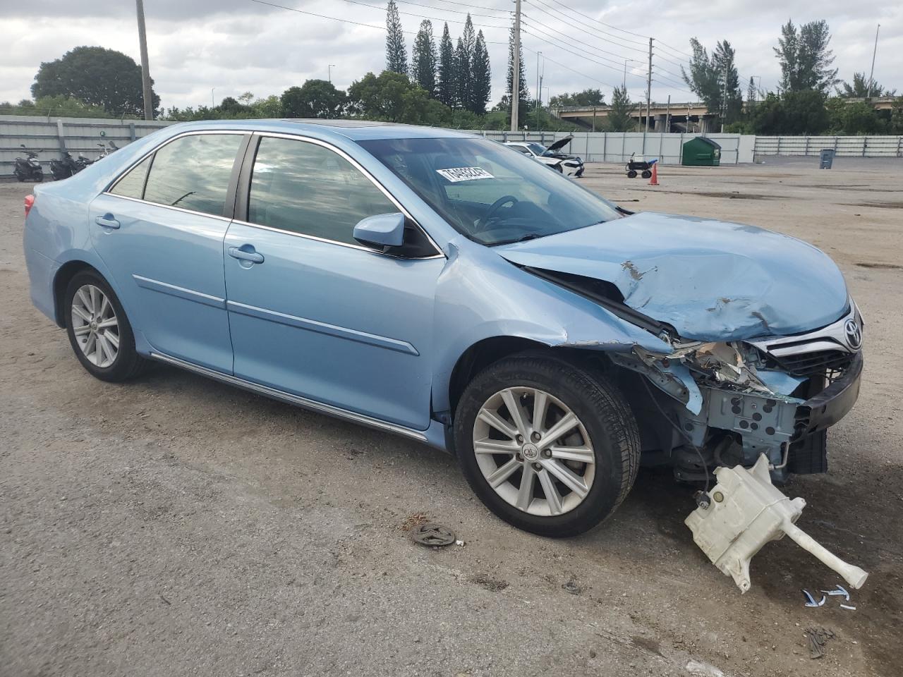 2012 TOYOTA CAMRY