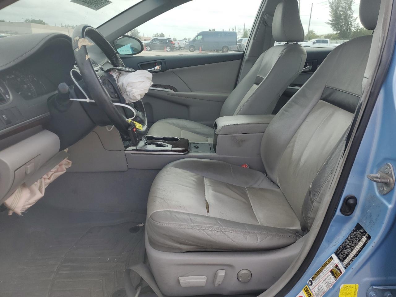 2012 TOYOTA CAMRY