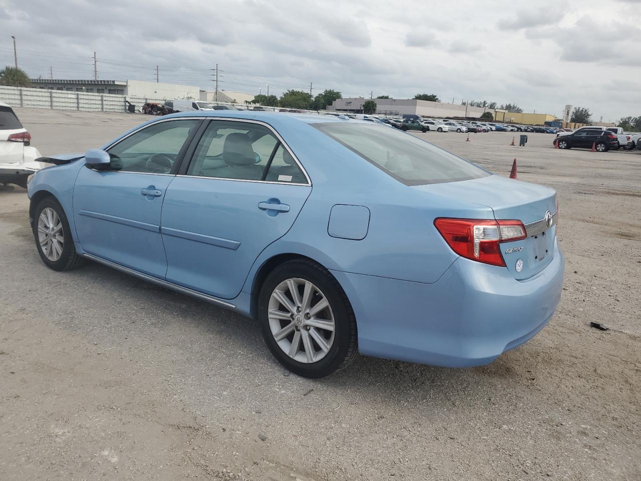 2012 TOYOTA CAMRY