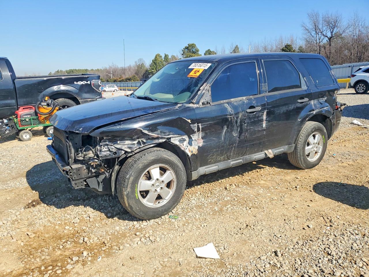 2011 FORD ESCAPE
