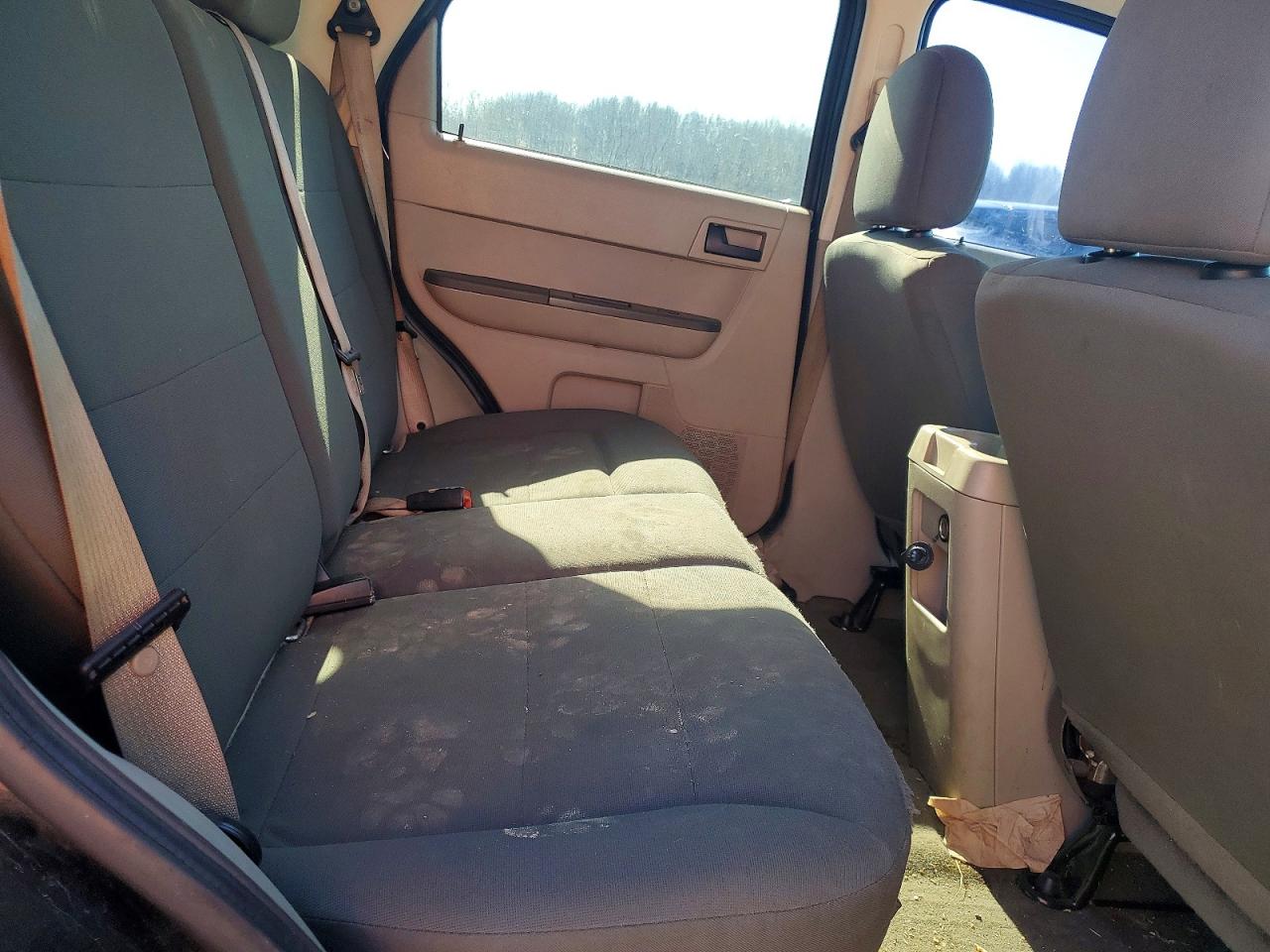 2011 FORD ESCAPE