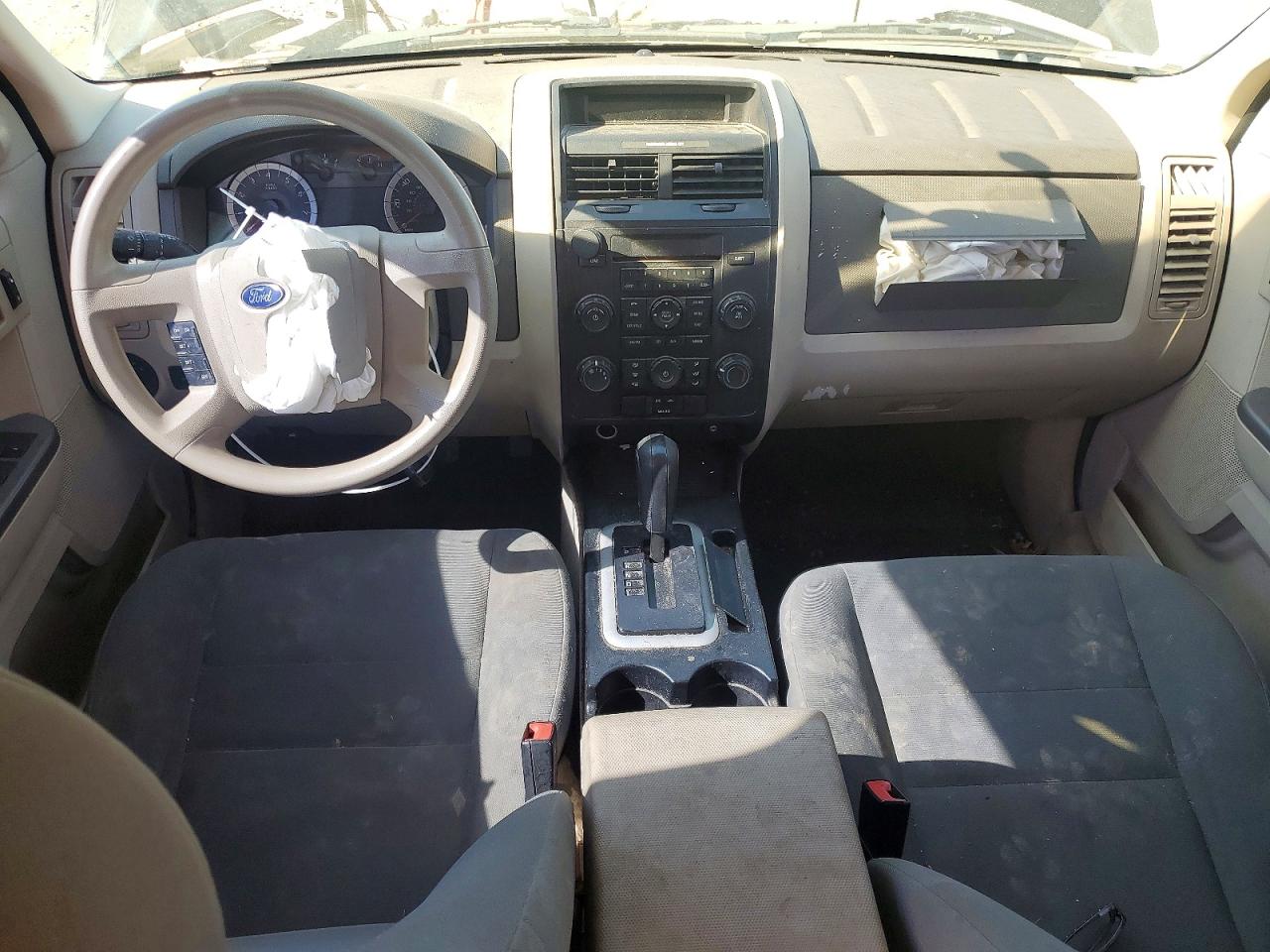 2011 FORD ESCAPE