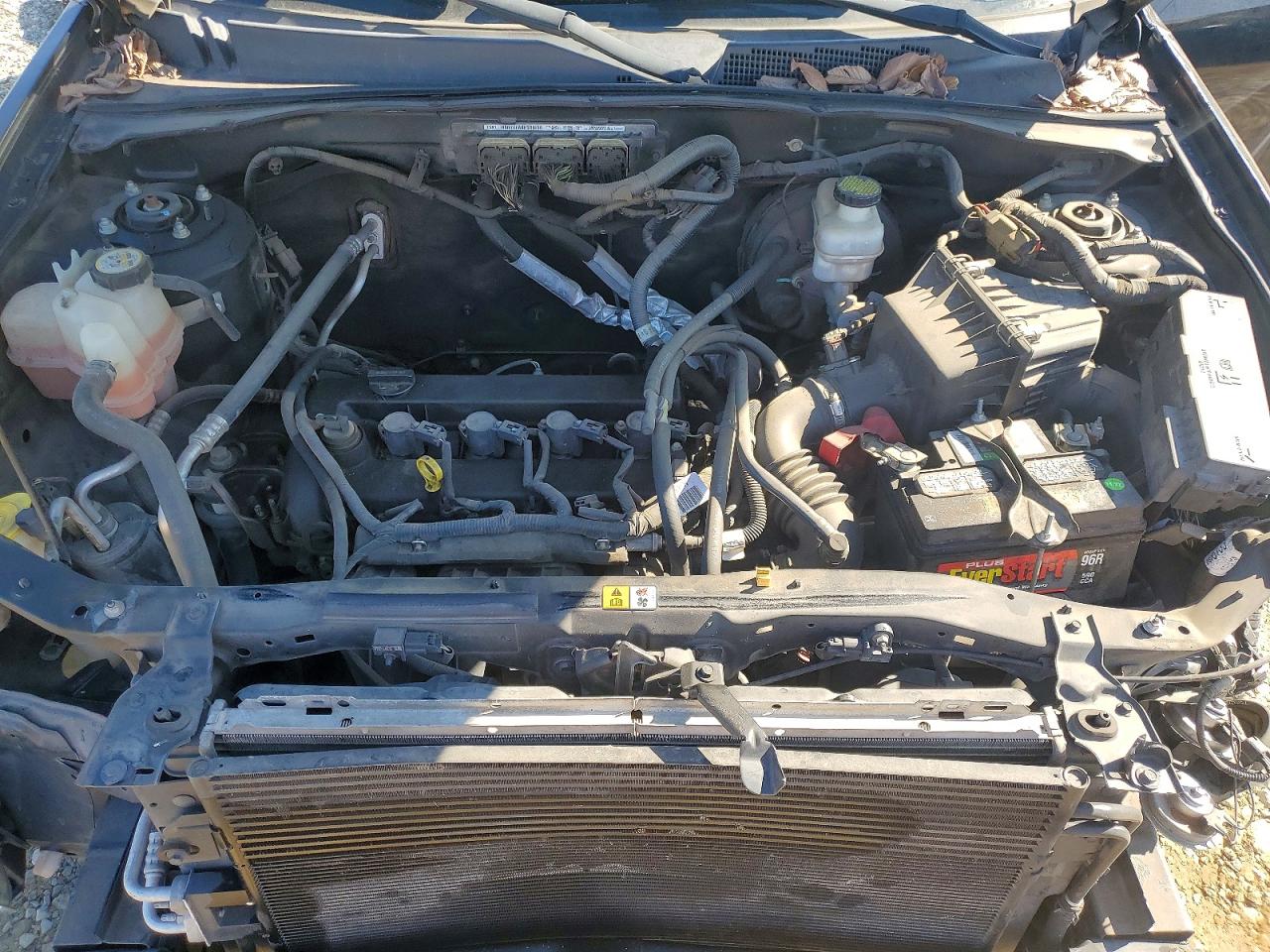 2011 FORD ESCAPE