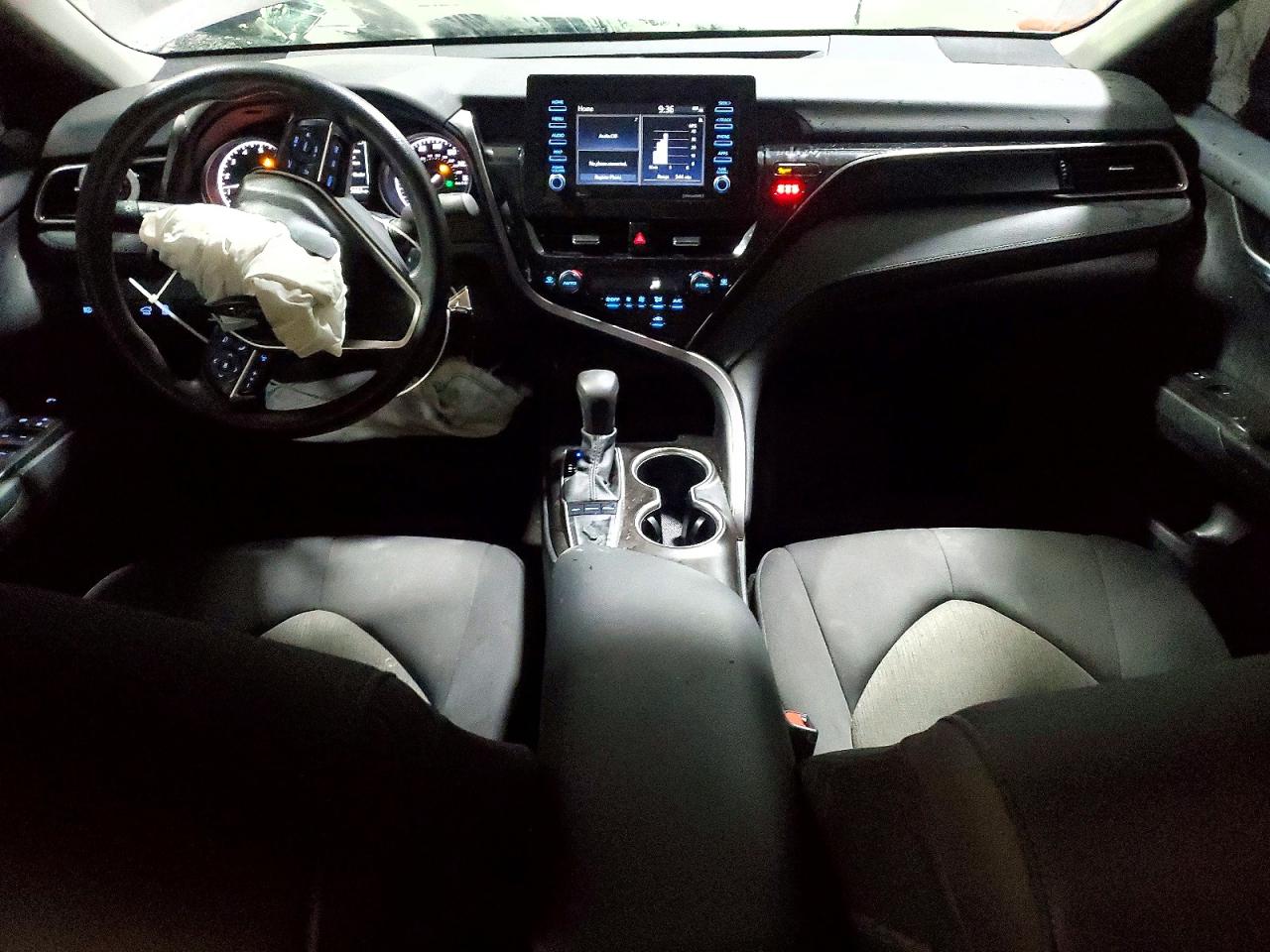 2024 TOYOTA CAMRY