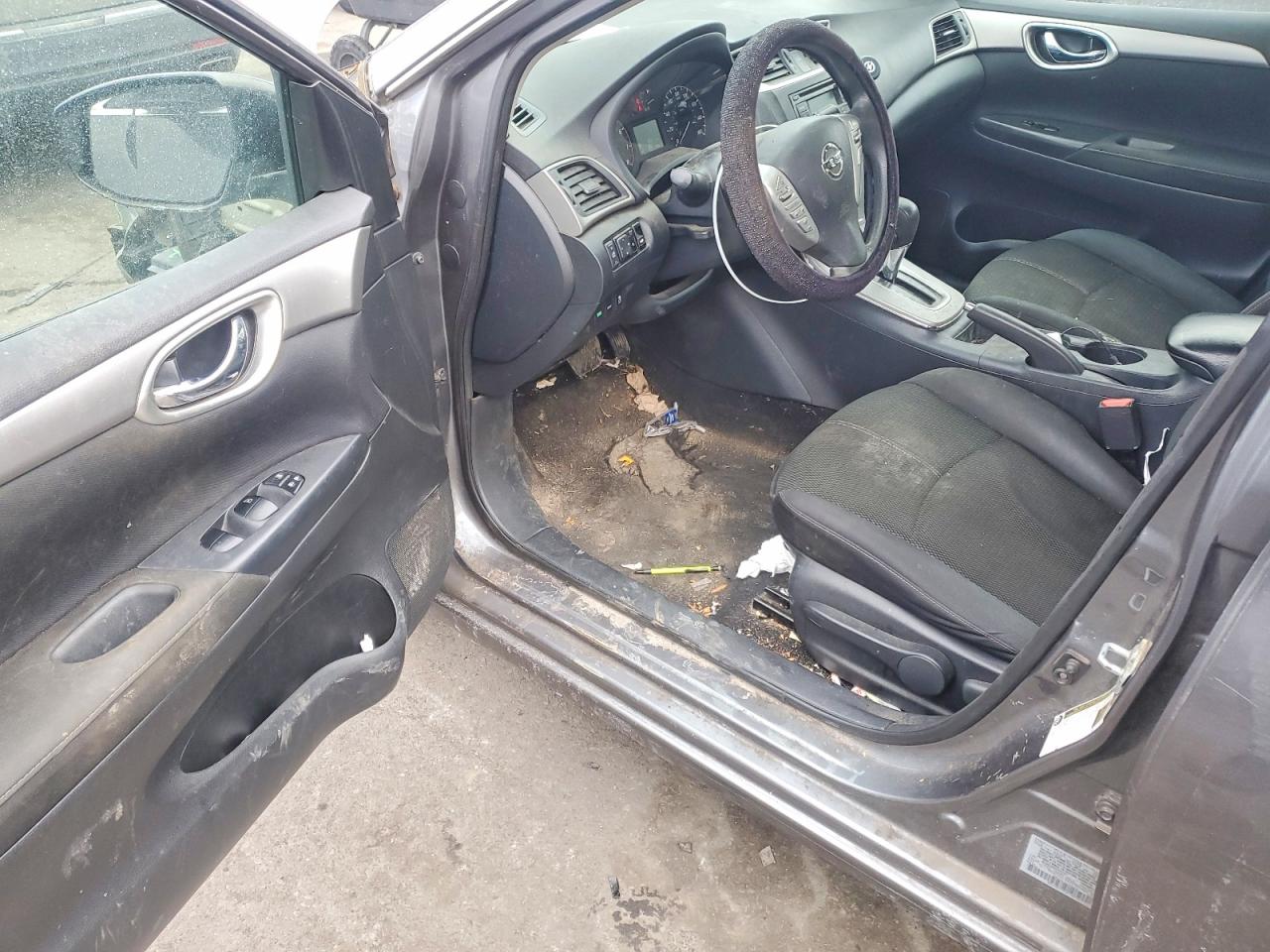 2015 NISSAN SENTRA
