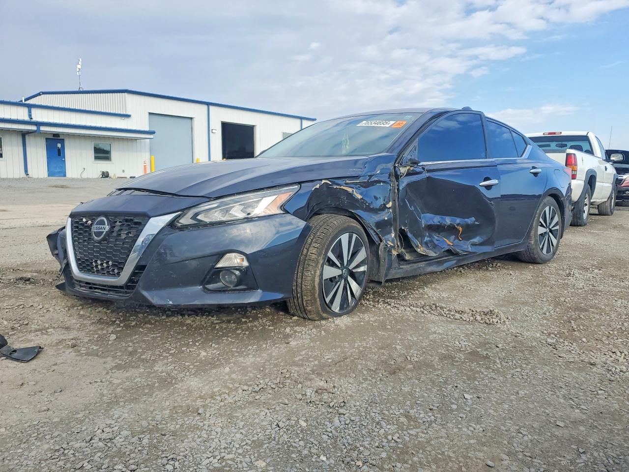 2022 NISSAN ALTIMA