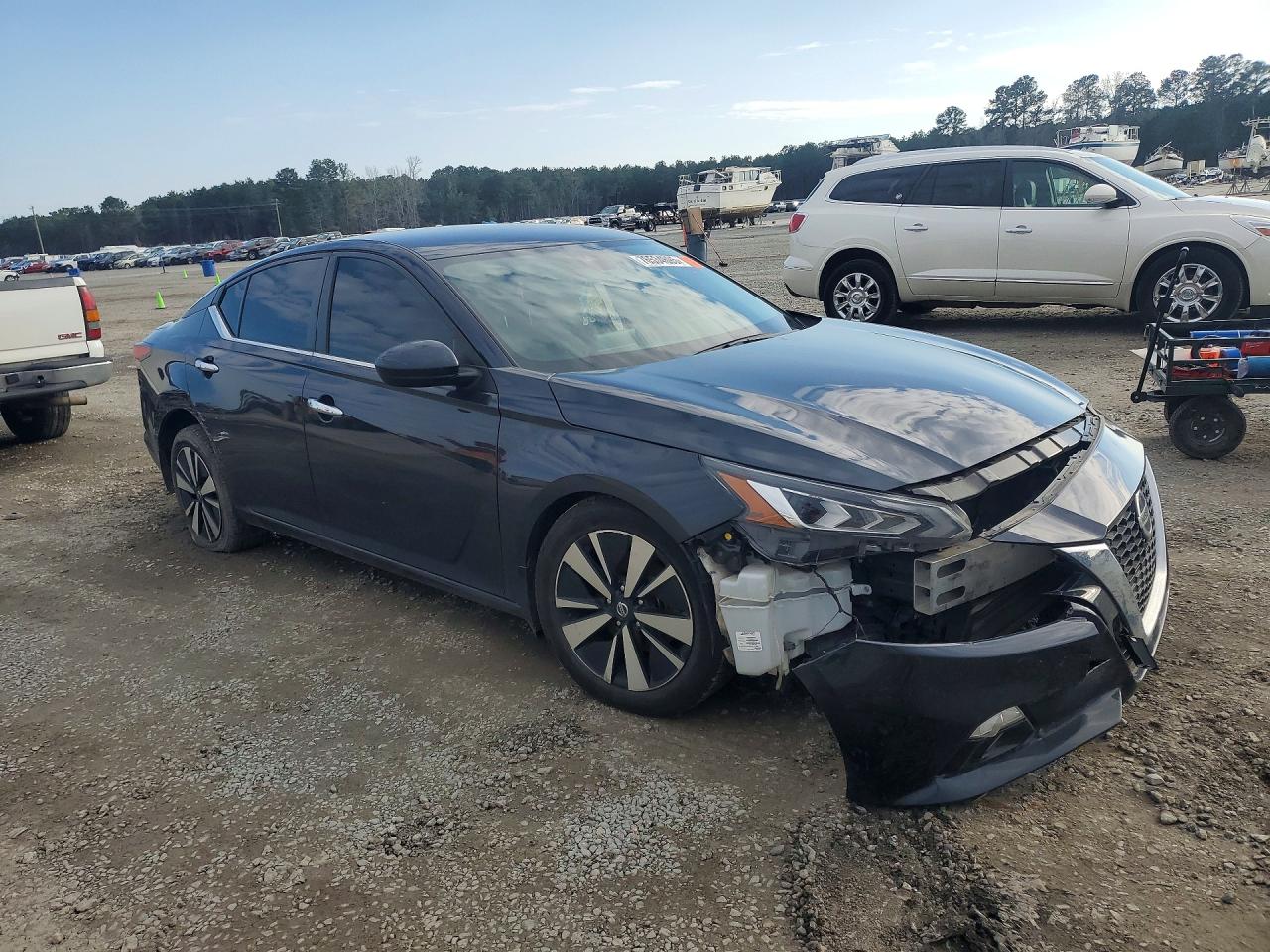 2022 NISSAN ALTIMA