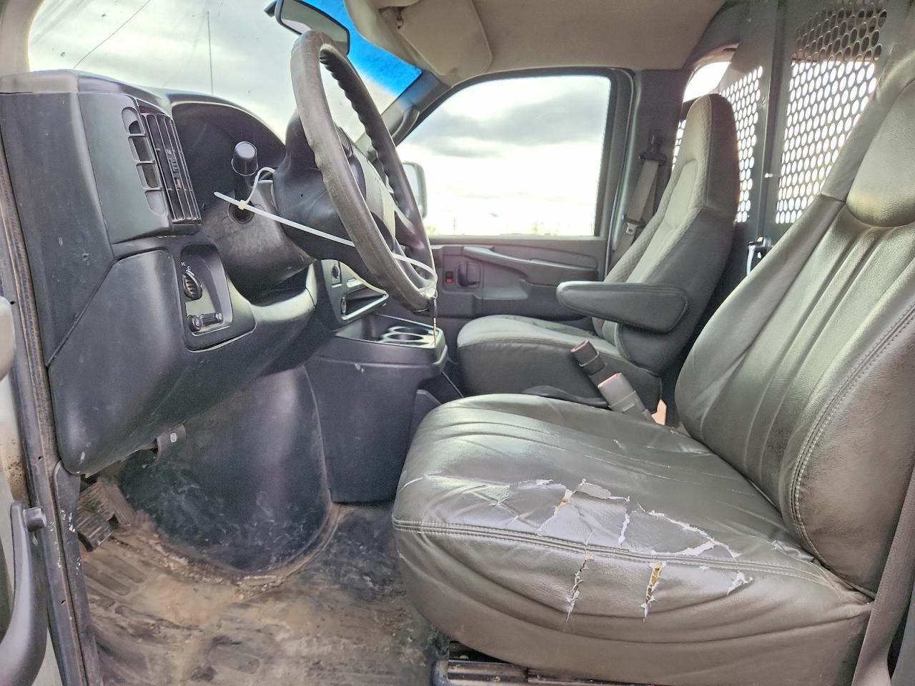 2006 CHEVROLET EXPRESS
