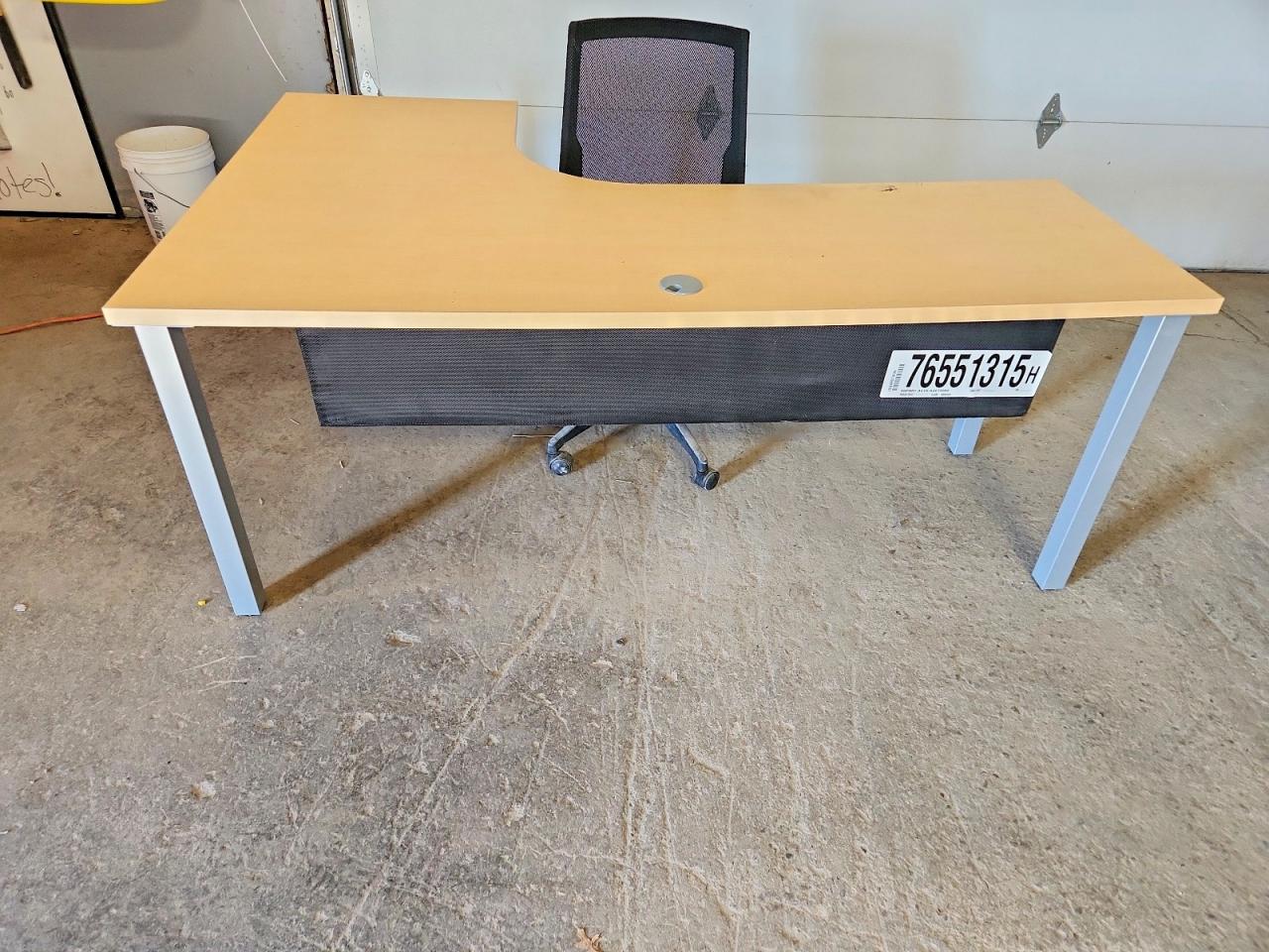 2000 DESK OFFICE FUR