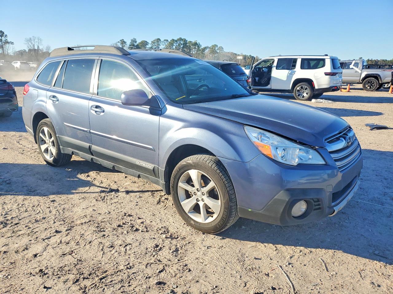 2014 SUBARU OUTBACK