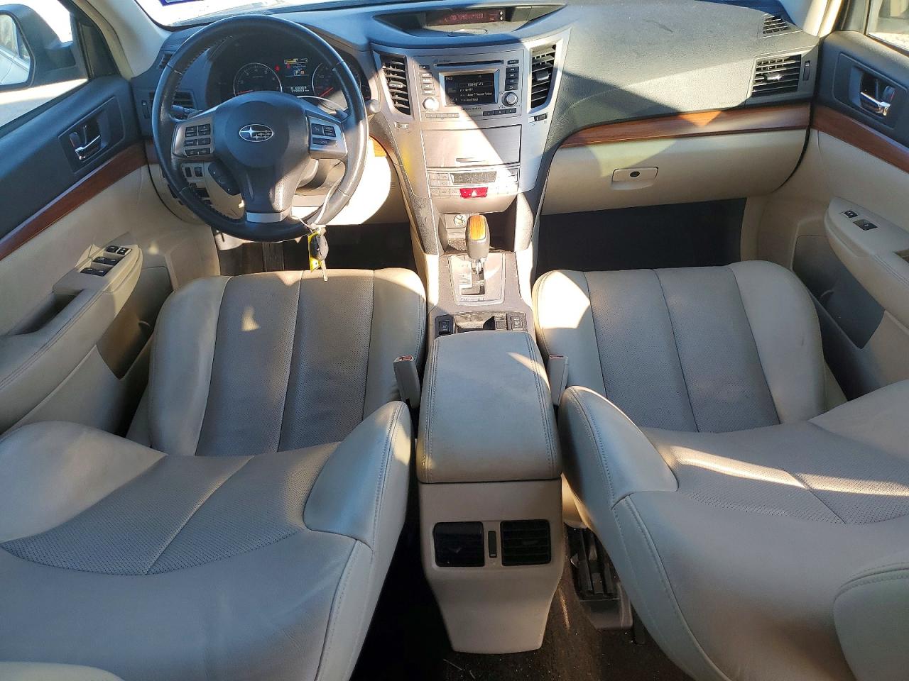 2014 SUBARU OUTBACK