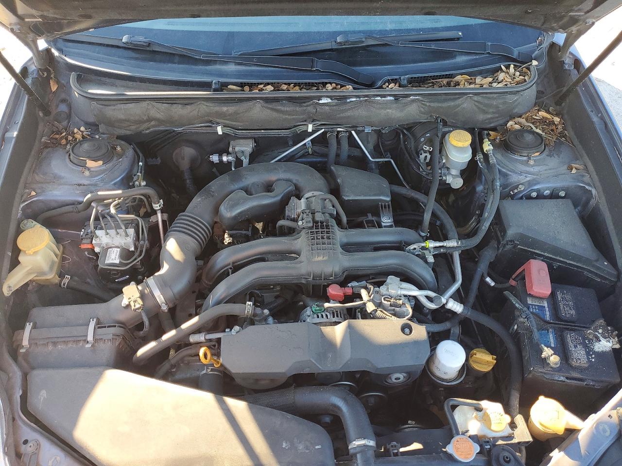 2014 SUBARU OUTBACK