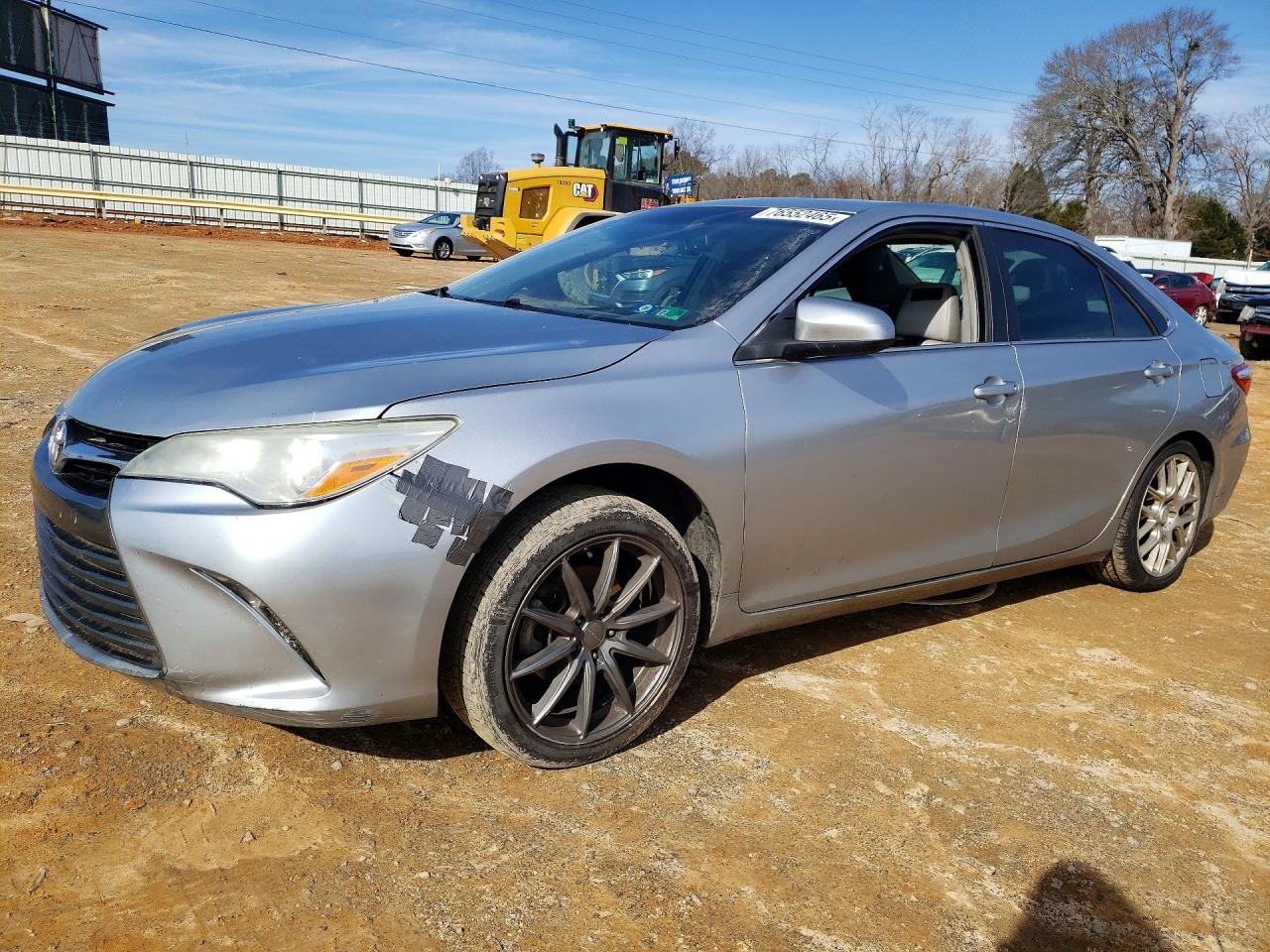 2015 TOYOTA CAMRY