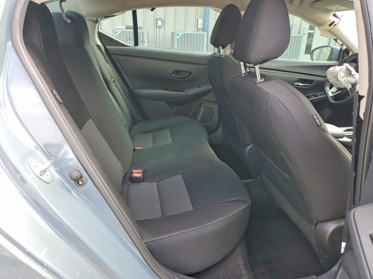 2025 NISSAN SENTRA