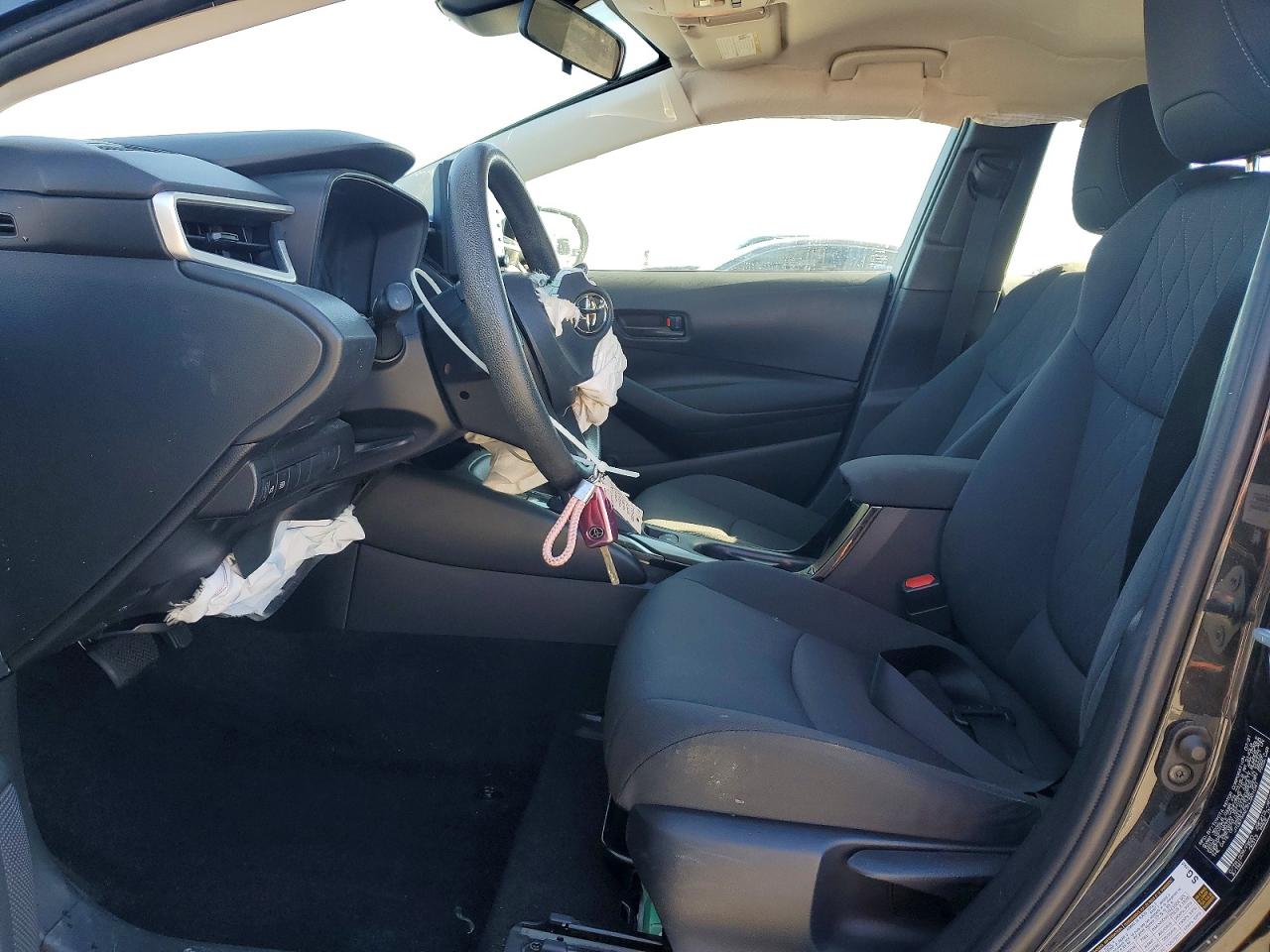 2022 TOYOTA COROLLA