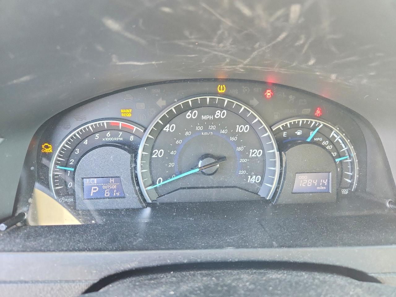 2012 TOYOTA CAMRY