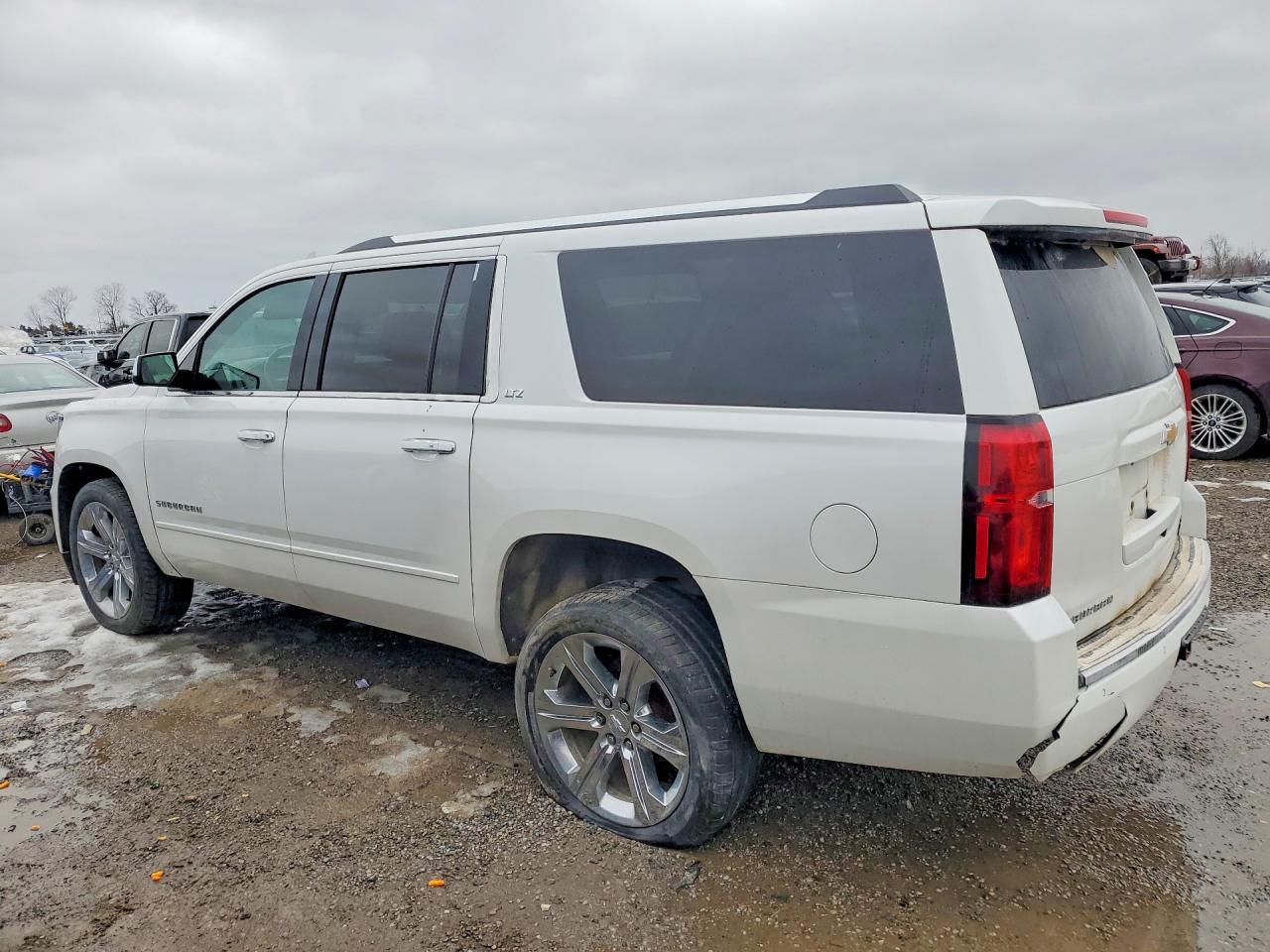 2016 CHEVROLET SUBURBAN