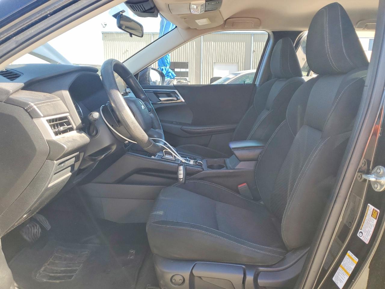 2022 MITSUBISHI OUTLANDER