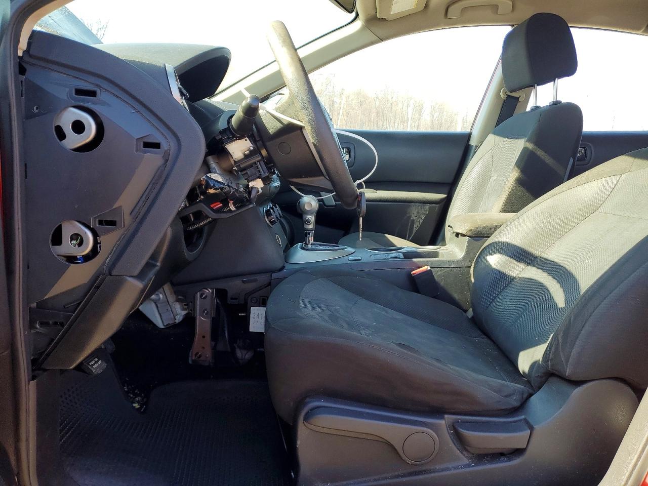 2014 NISSAN ROGUE