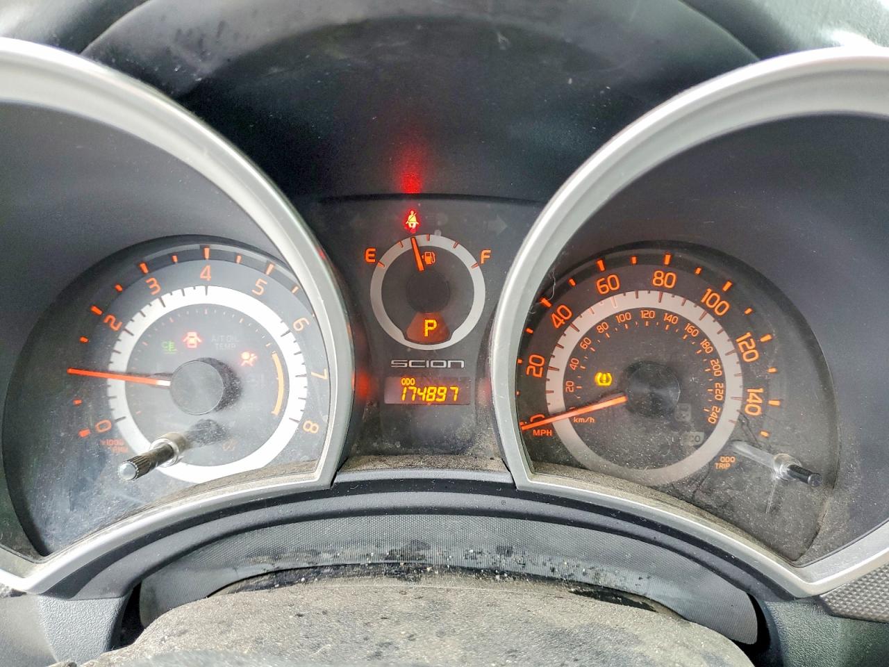 2014 TOYOTA SCION