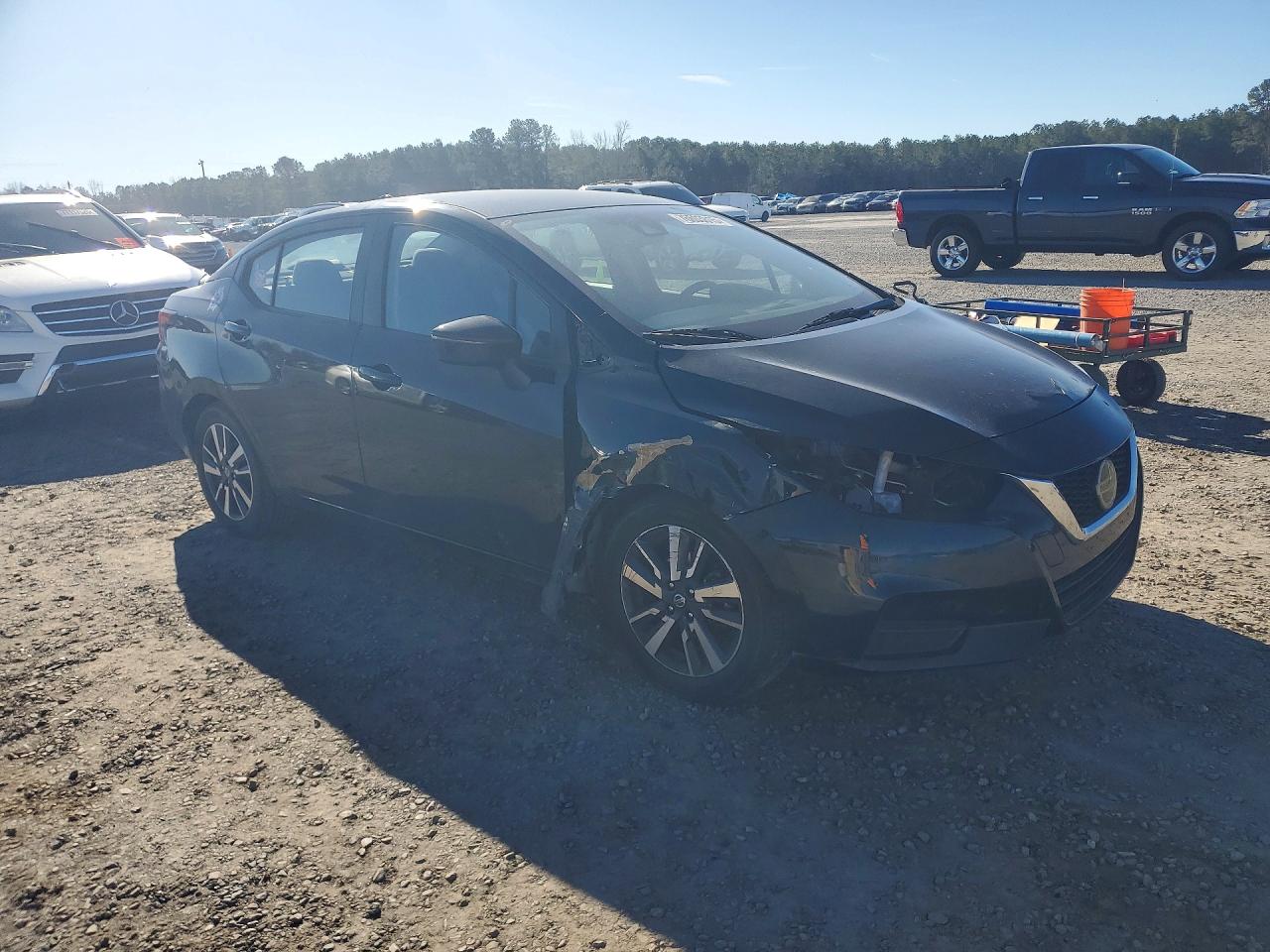 2020 NISSAN VERSA