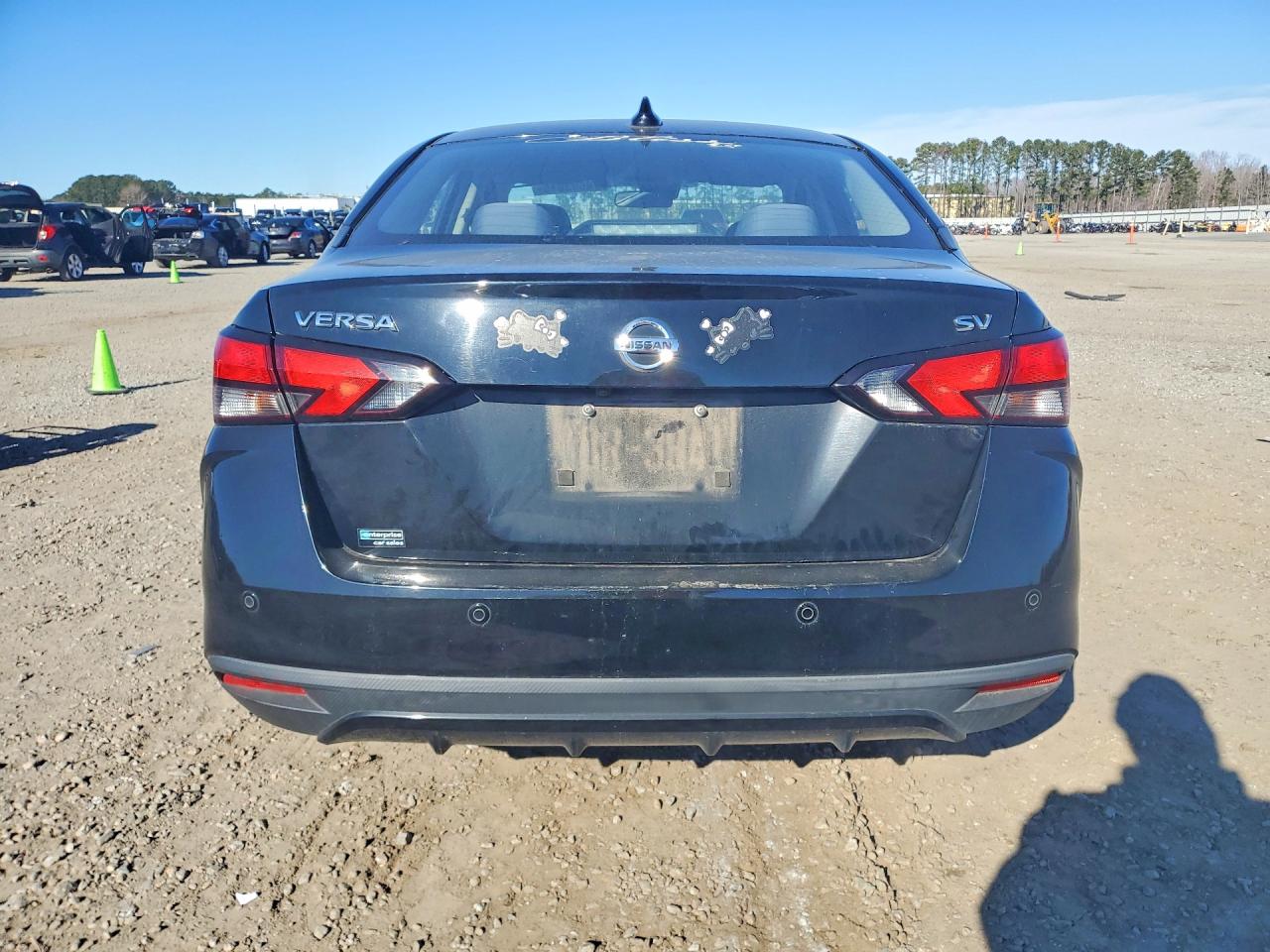 2020 NISSAN VERSA