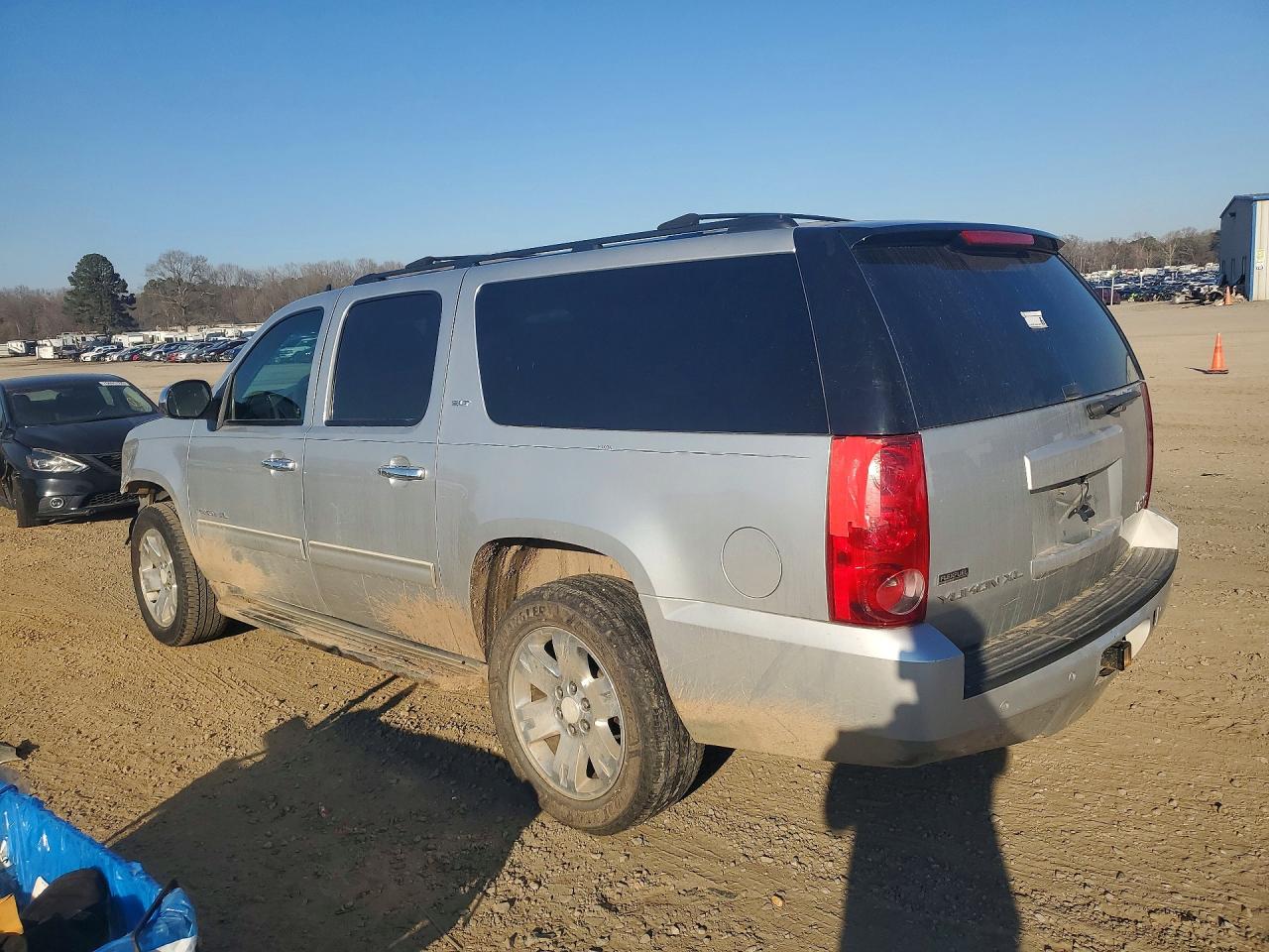 2012 GMC YUKON