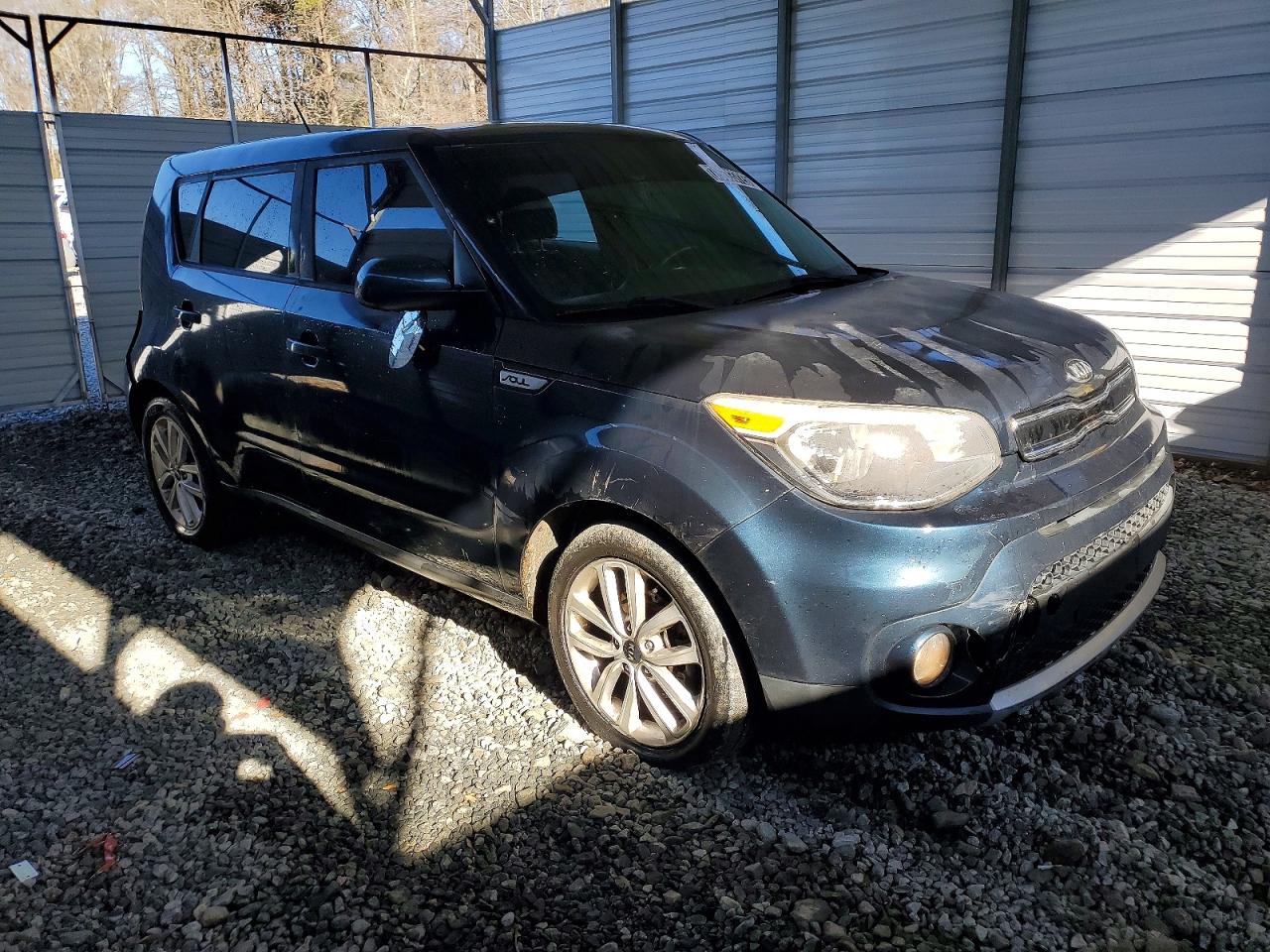 2017 KIA SOUL