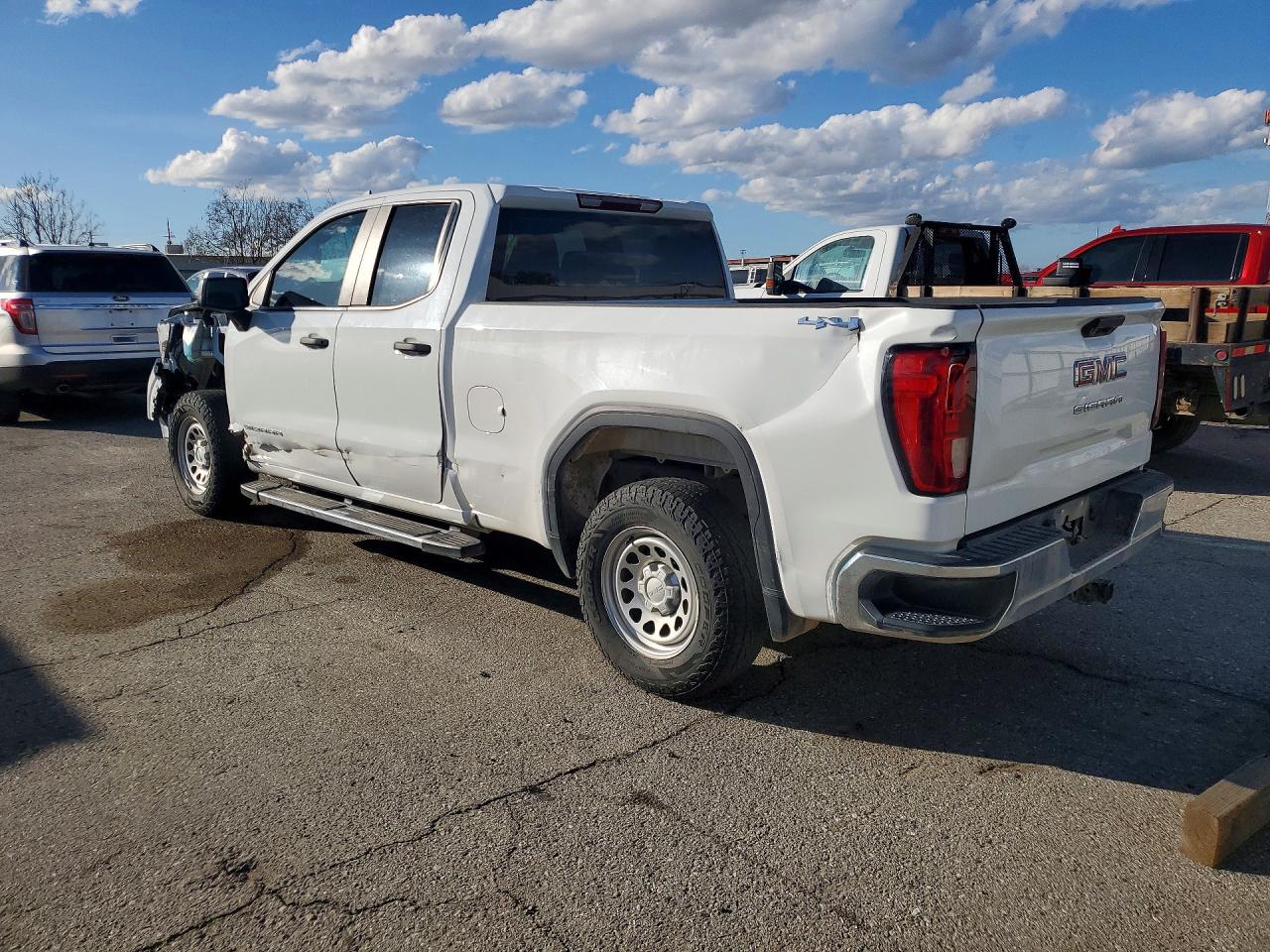 2024 GMC SIERRA