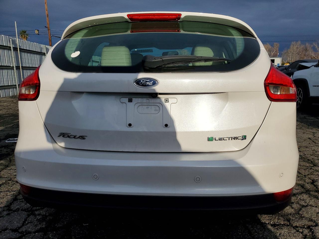 2017 FORD FOCUS