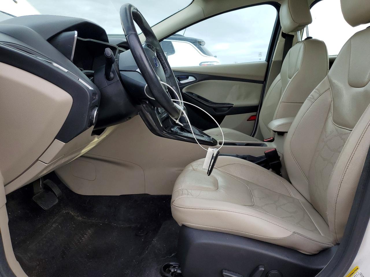 2017 FORD FOCUS