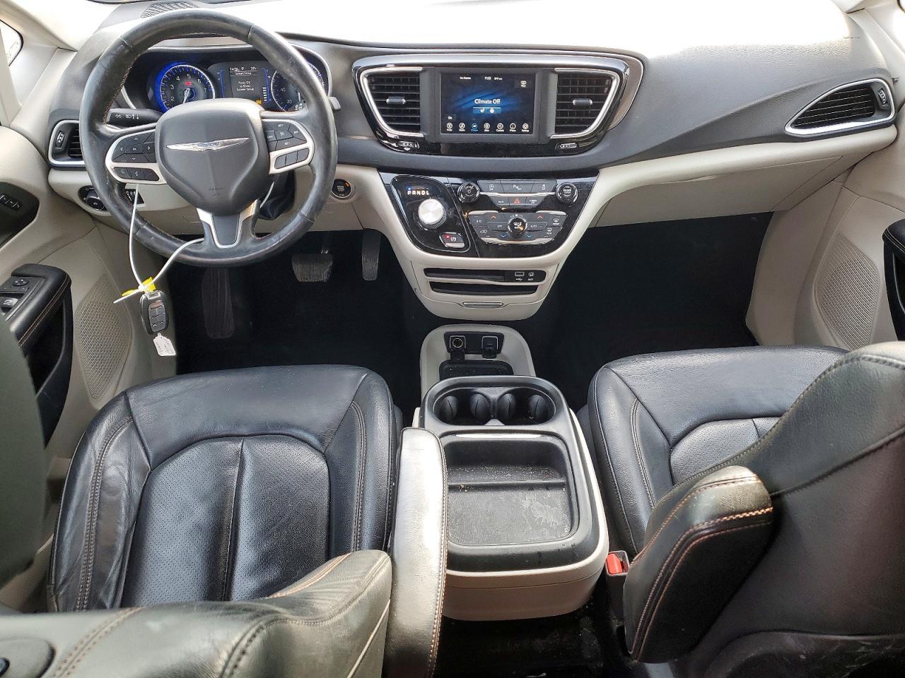 2020 CHRYSLER PACIFICA