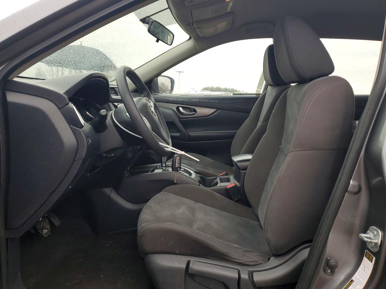 2016 NISSAN ROGUE