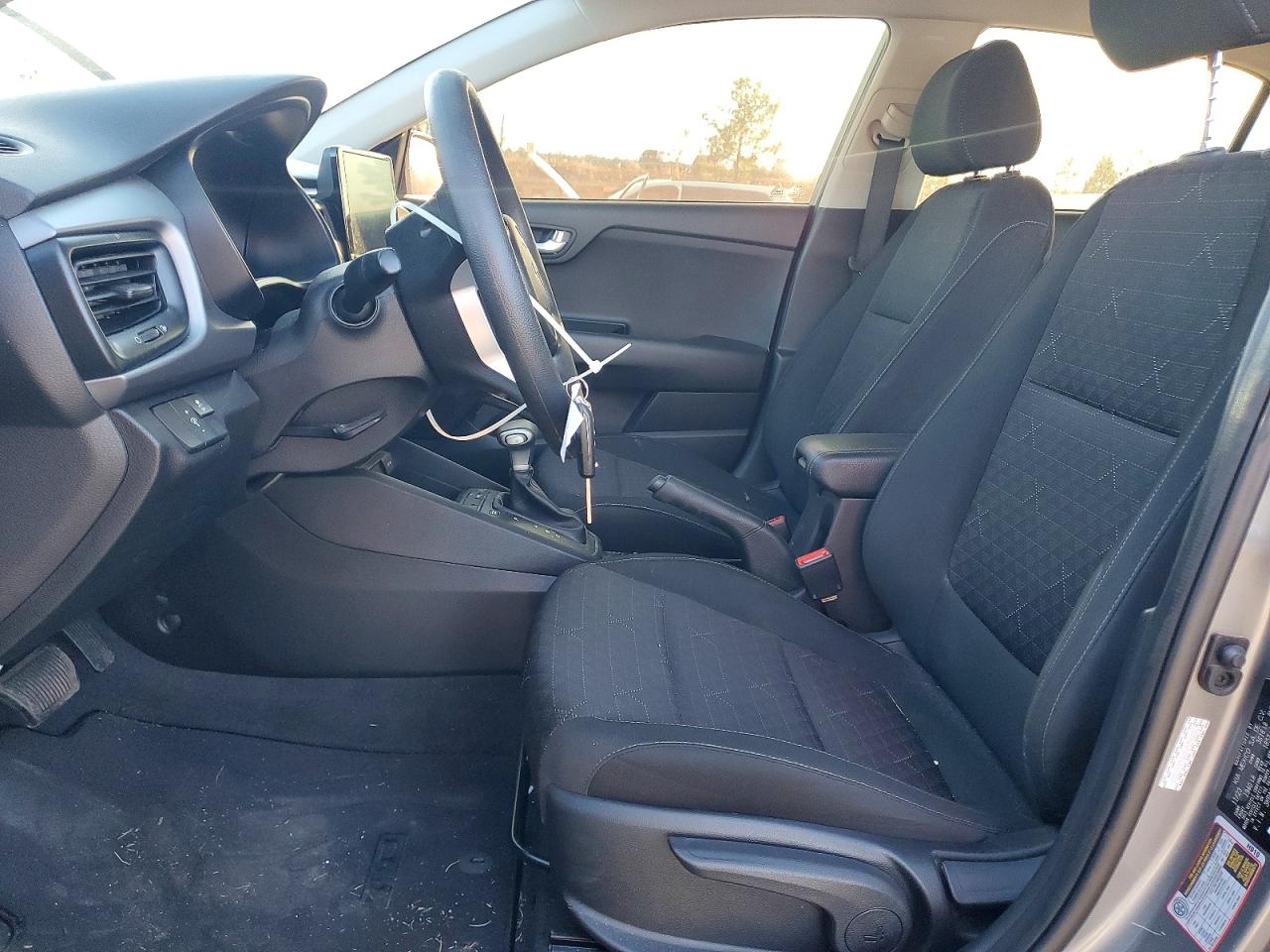 2023 KIA RIO