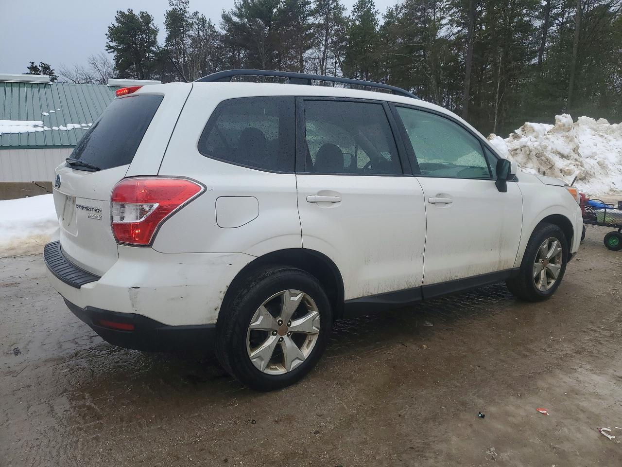 2015 SUBARU FORESTER
