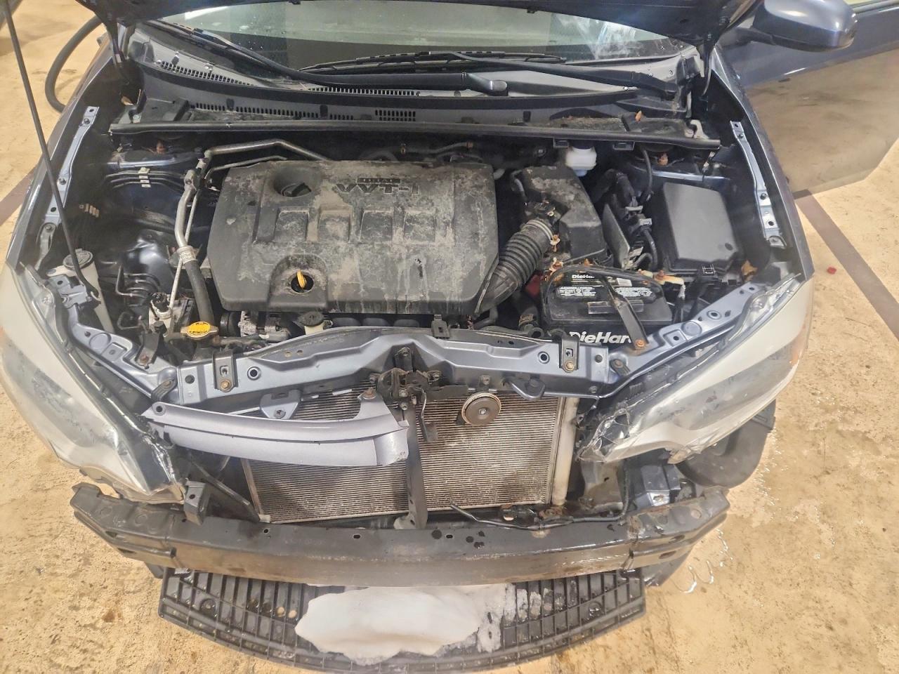 2015 TOYOTA COROLLA