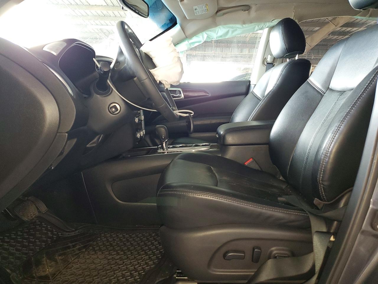 2016 NISSAN PATHFINDER