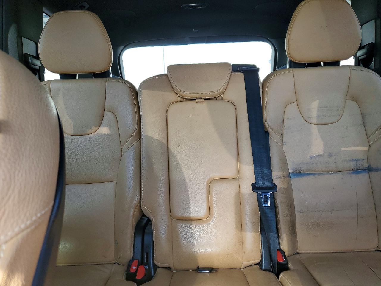 2018 VOLVO XC90