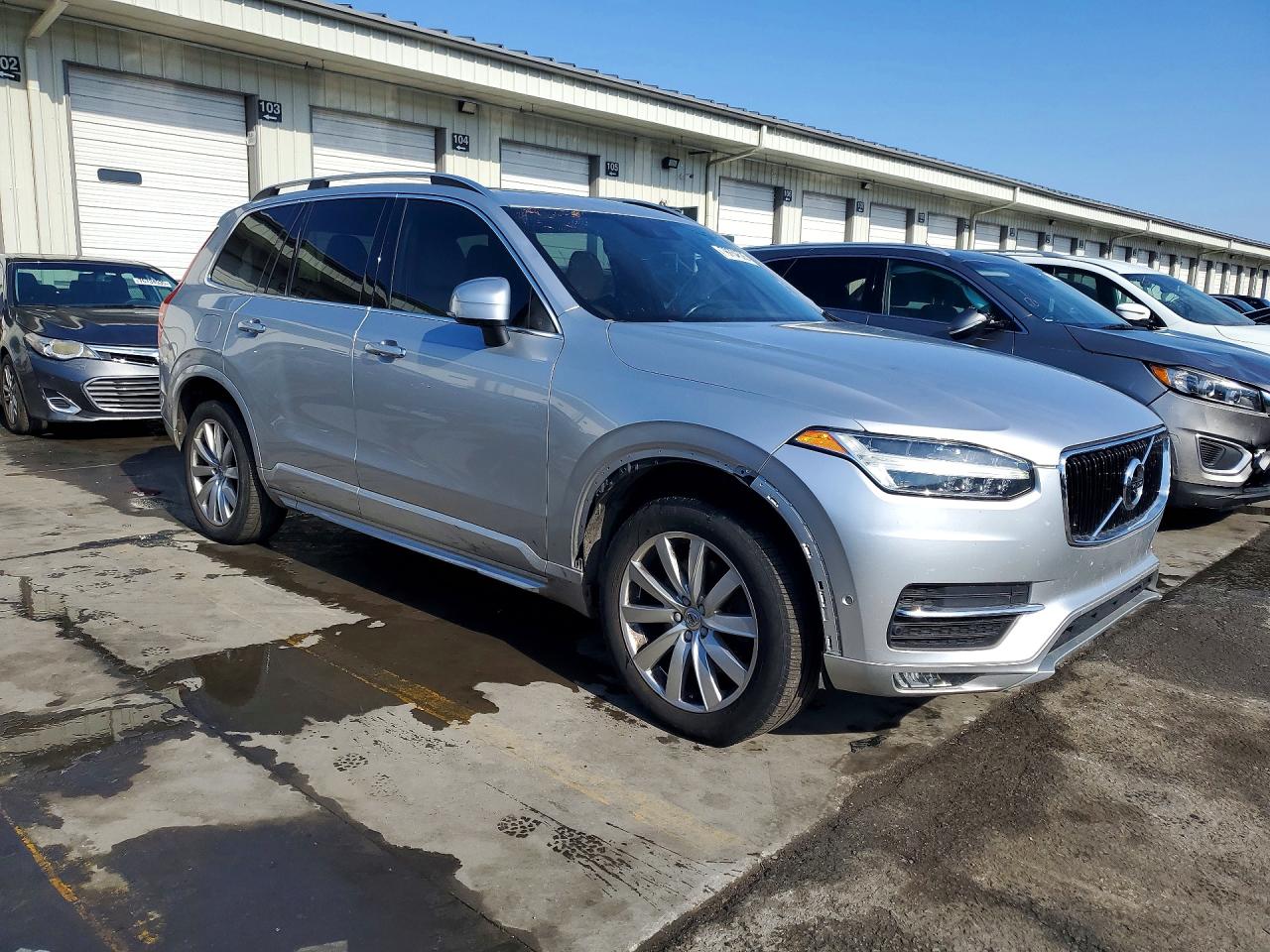 2018 VOLVO XC90