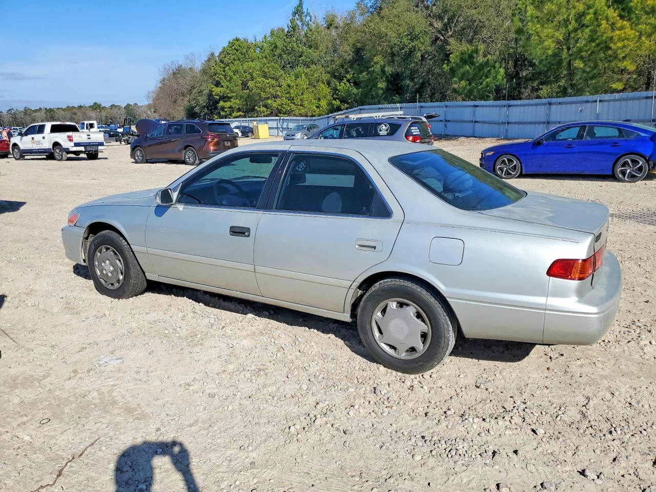 2000 TOYOTA CAMRY