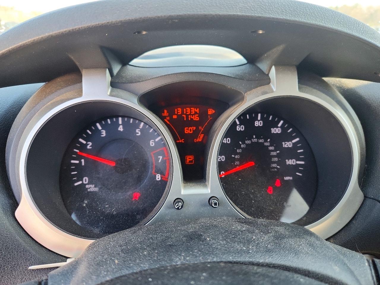 2013 NISSAN JUKE