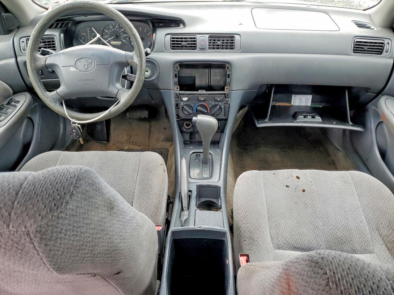 2000 TOYOTA CAMRY